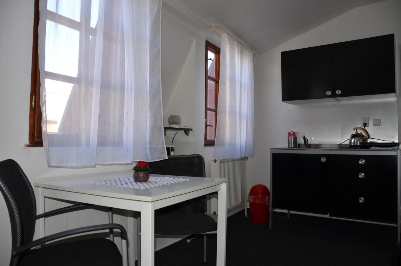 Guesthouse Zlaty Hrozen Česká Lípa Zewnętrze zdjęcie