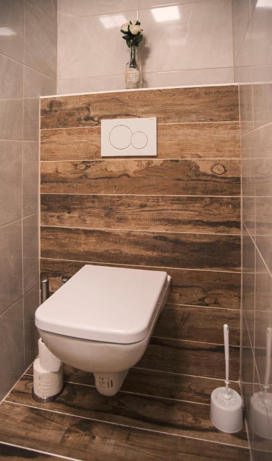 Guesthouse Zlaty Hrozen Česká Lípa Zewnętrze zdjęcie